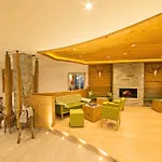 فندق غرونر بوم 4*