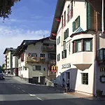Gruener Baum Zell am See