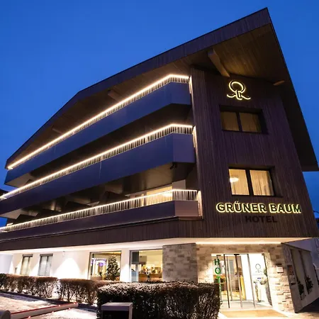Gruener Baum Szálloda 4*
