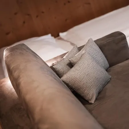 Gruener Baum 4*