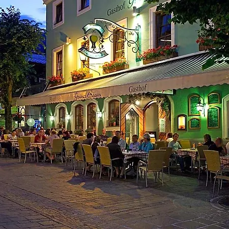 Gruener Baum Hotel