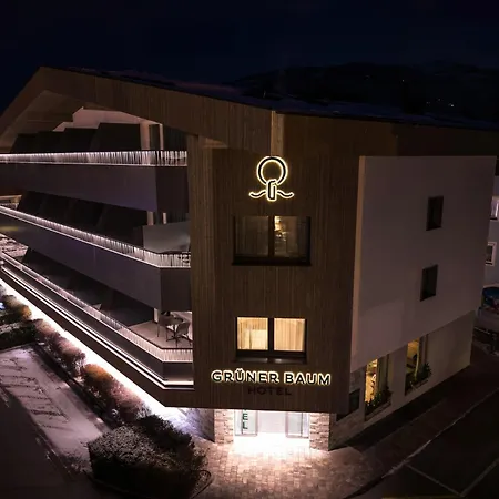 グリューナー バウム ツェル アム ゼー